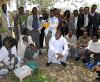 Michel Sidibé joins a village