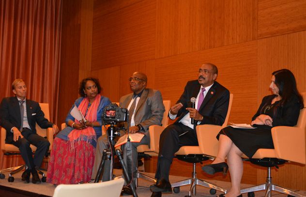 Round-table on tuberculosis, Barcelona, Spain, 30 October 2014. Credit: Stop TB Partnership