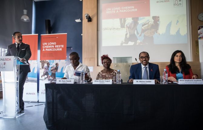 UNAIDS is issuing countries with a stark wake-up call. In a new report, launched today in Paris, France, at an event co-hosted with Coalition PLUS, UNAIDS warns that the global response to HIV is at a precarious point. At the halfway point to the 2020 tar