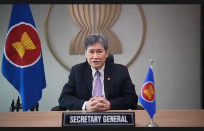 “ASEAN is committed to fast-tracking the HIV response to end AIDS by 2030. We must continue to work hand in hand and to ensure equitable access to HIV services and solutions, break down barriers and improve resource mobilization for efficient and sustaina