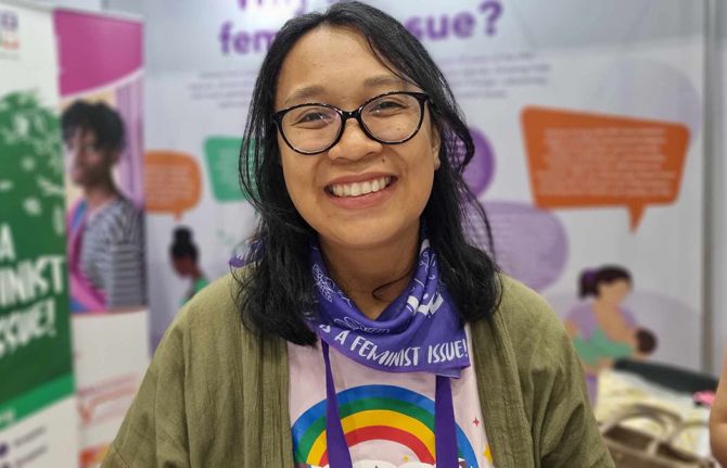 Eva Dewa was diagnosed in Yogyakarta, Indonesia in 2017.  “I came home seeking a safe space to share my sadness. At that time, I believed that my partner would support me. Instead, he blamed me,” she says. 