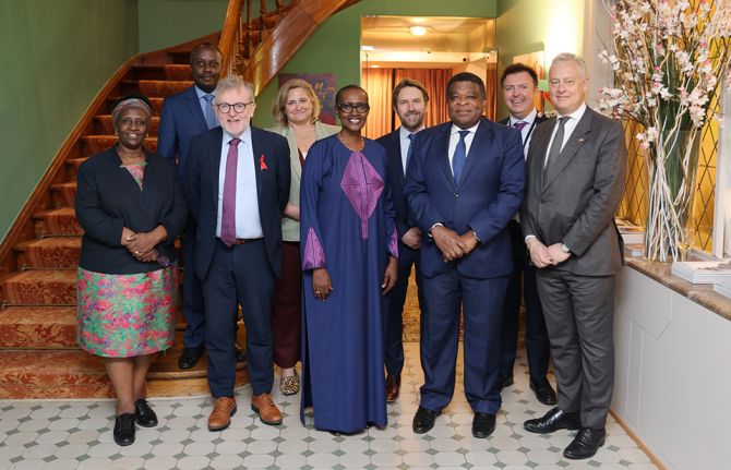 Members of the All-Party Parliamentary Group (APPG) on HIV and AIDS from the United Kingdom, along with the Stop AIDS Director, visited UNAIDS headquarters in Geneva to strengthen collaboration. 