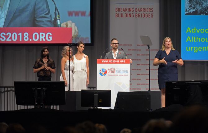 The 22nd International AIDS Conference opened on 23 July in Amsterdam, Netherlands. Under the theme “Breaking barriers, building bridges”, the conference will draw attention to the need of rights-based approaches to more effectively reach key populations.