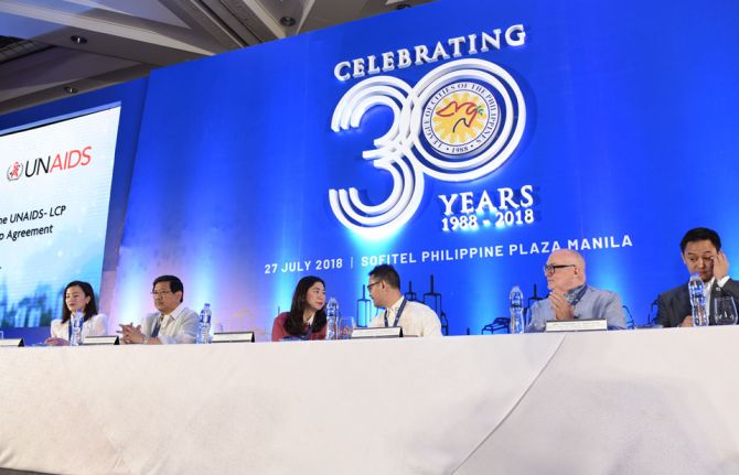 27 July 2018- The League of Cities of the Philippines (LCP) pledged to fast-track the AIDS response in the cities, by signing a partnership agreement with UNAIDS to reduce the number of new HIV infections in the country. The signing event took place on th