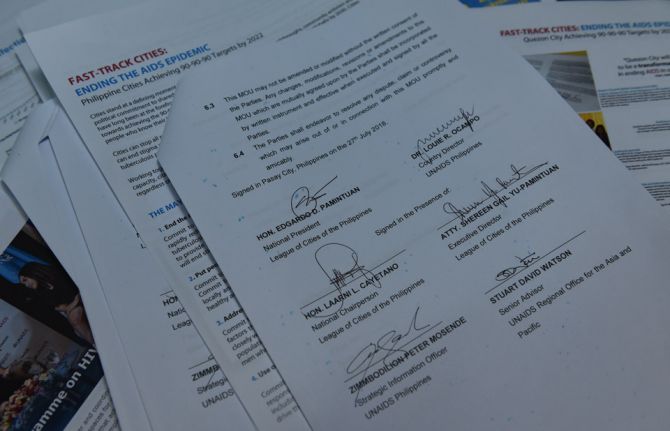 27 July 2018- The League of Cities of the Philippines (LCP) pledged to fast-track the AIDS response in the cities, by signing a partnership agreement with UNAIDS to reduce the number of new HIV infections in the country. The signing event took place on th