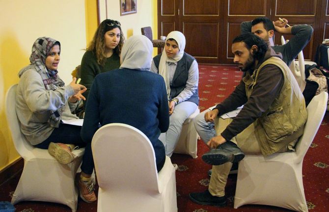 Youth participants plan their social media campaign for Zero discrimination Day during effective online campaigning session