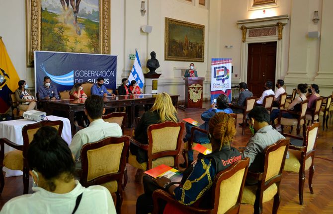 Community-led initiative helps LGBTI migrants to learn their rights in Ecuador