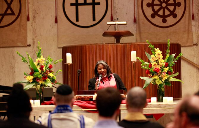 This World Council of Churches Ecumenical Advocacy Alliance Interfaith Service was an opportunity to gather in prayer to remember those who have died of AIDS-related illnesses; to reflect on the role of faith-based organizations and faith leaders in calli