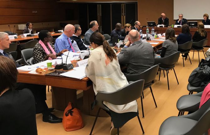 Leading legal experts from around the world recently met to lay the foundations for a set of principles to address the misuse and abuse of criminal laws that affect basic human rights and the impacts on health and equality. The meeting was held on 3 and 4